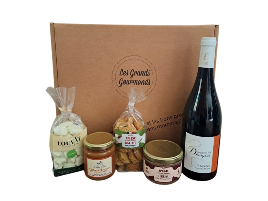 Panier du terroir : Côtes du Rhône, pâté de campagne, biscuits apéritifs, caramel au beurre salé, meringues